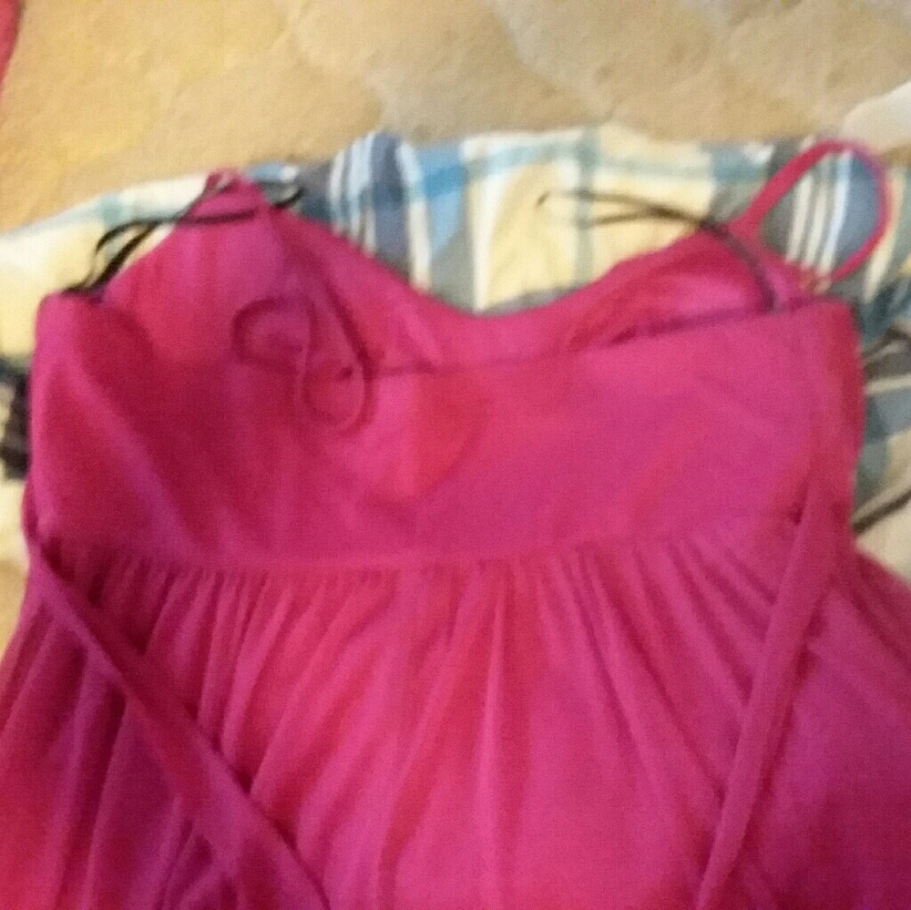 Dress - Picture 3 of 4